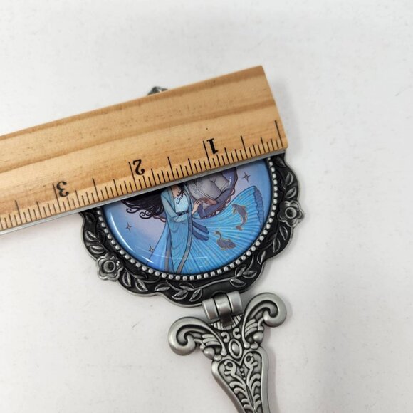 Fairyloot The Girl With No Reflection Mirror, Foldable Collectible Victorian - Picture 6 of 9